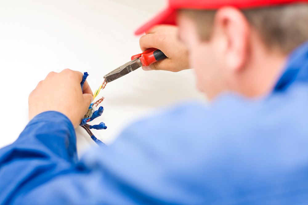 Finding an experienced Electrician: a Must know Tip