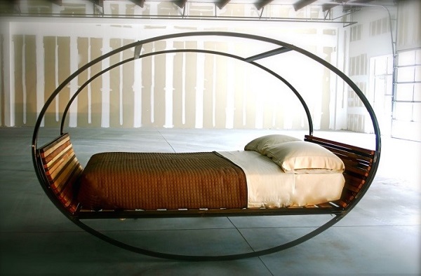 Rocking bed