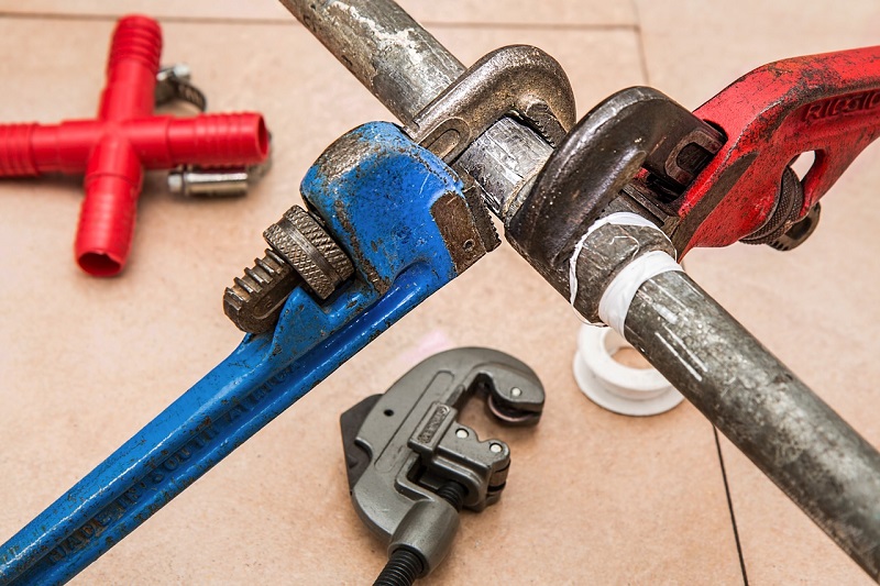 3 Signs it’s Time to Call a Plumber ASAP