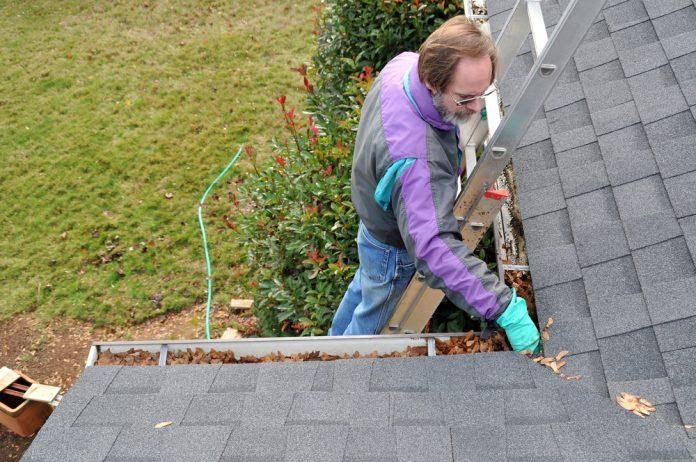 How To Select The Best Gutter Cleaning Service?